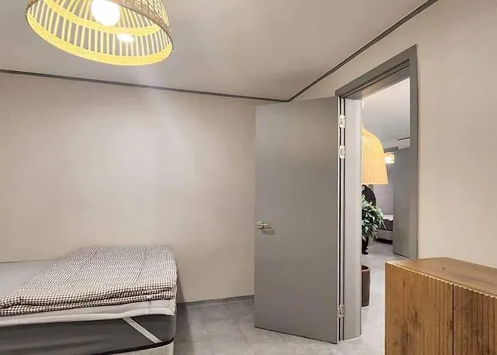 매일, Hongdae Art House * 서울특별시